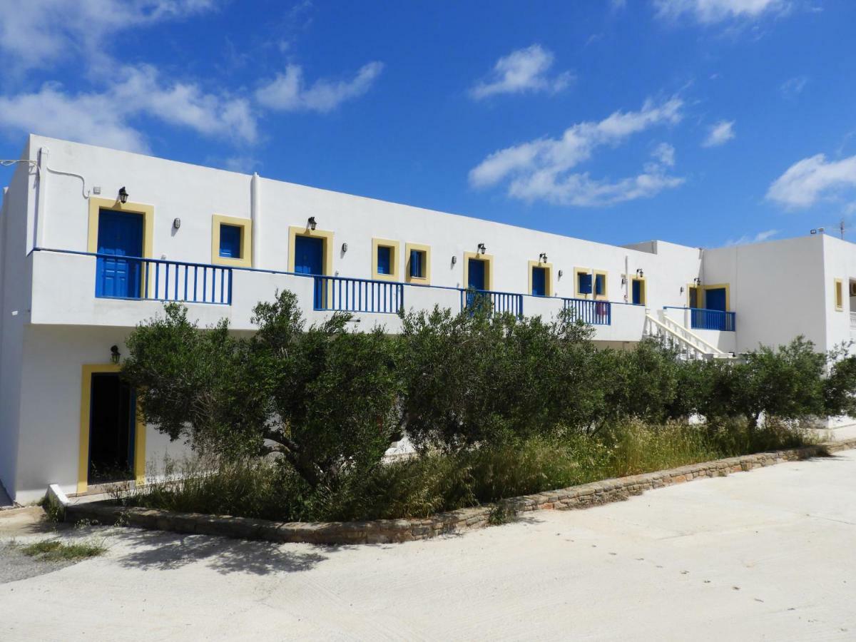 Aeriko Hotel Apartments Agia Marina  Екстер'єр фото